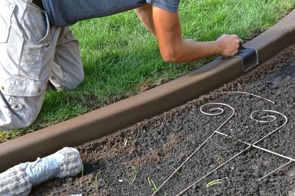 Industrial Landscape Edging